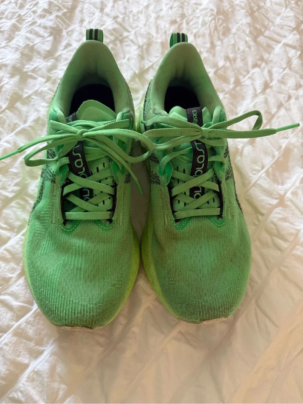 Asics women novablast green running shoes 9